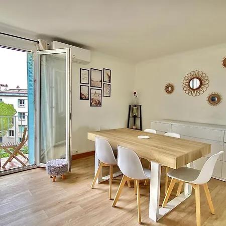 Apartment Le Secadou Clim Parking 3ch 6mn Plages By Laconciergerie13